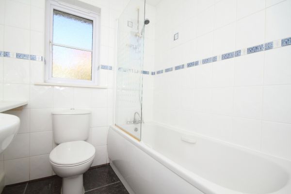 Shower Window Replacement Service